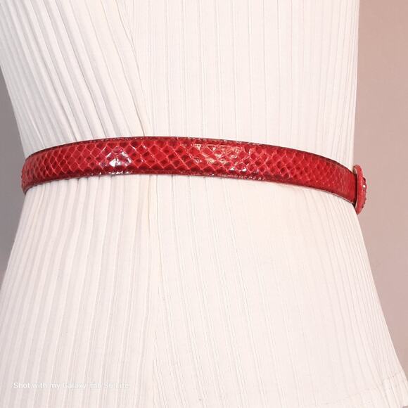 Distressed Genuine Reptile Skinny Belt Womens Medium Burnished Red - Picture 2 of 11